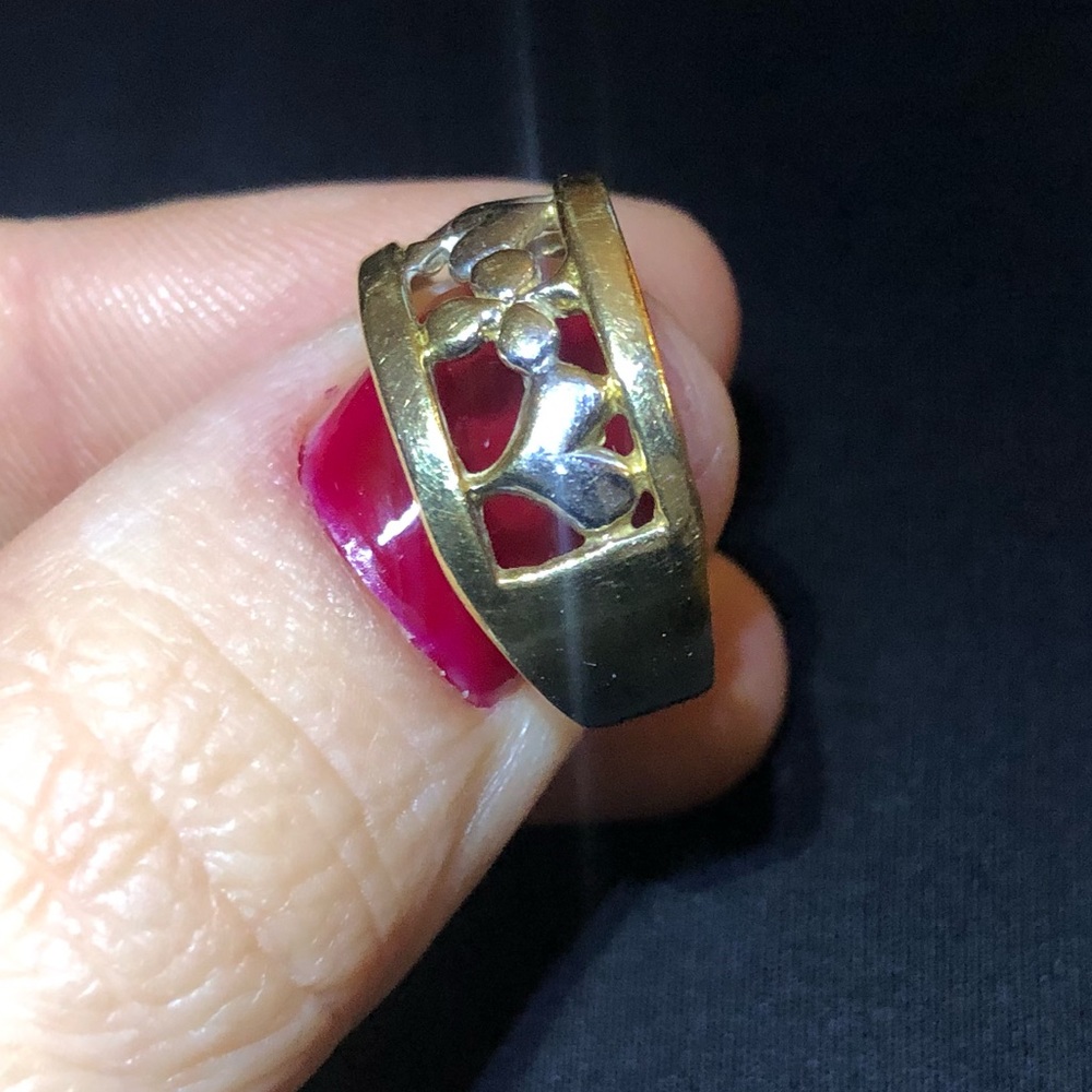 Gold suits ring - Picture 6 of 7